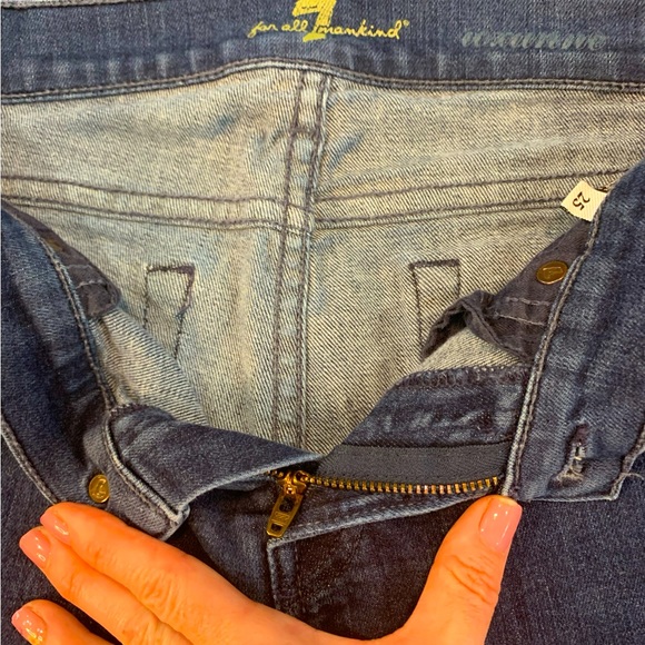 Women’s 7 for all mankind jeans - Picture 4 of 8